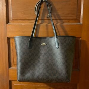 Coach Black/brown Tote Bag